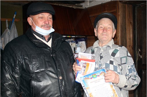 Непряхинского долгожителя поздравили с юбилеем